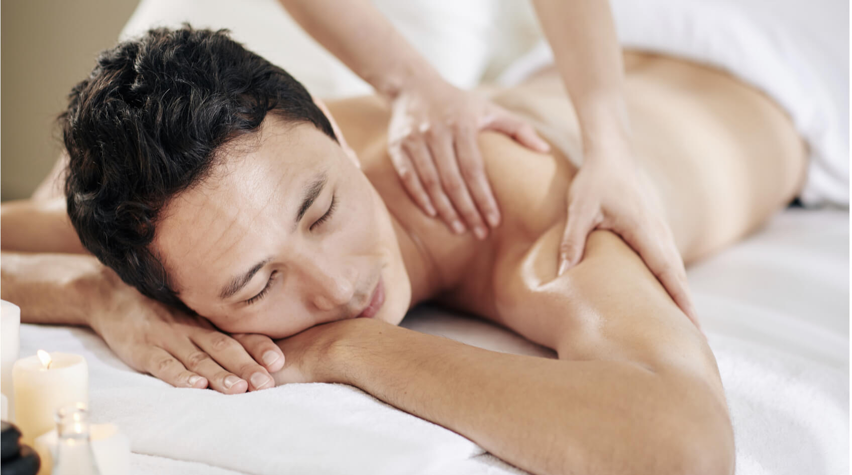 10 avantages d'un massage à domicile 4 Massage dormir mieux
